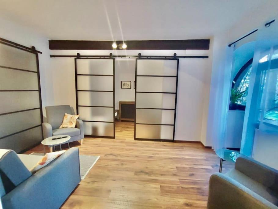 Loft W Starej Wozowni Appartement Krynica Zdroj Buitenkant foto